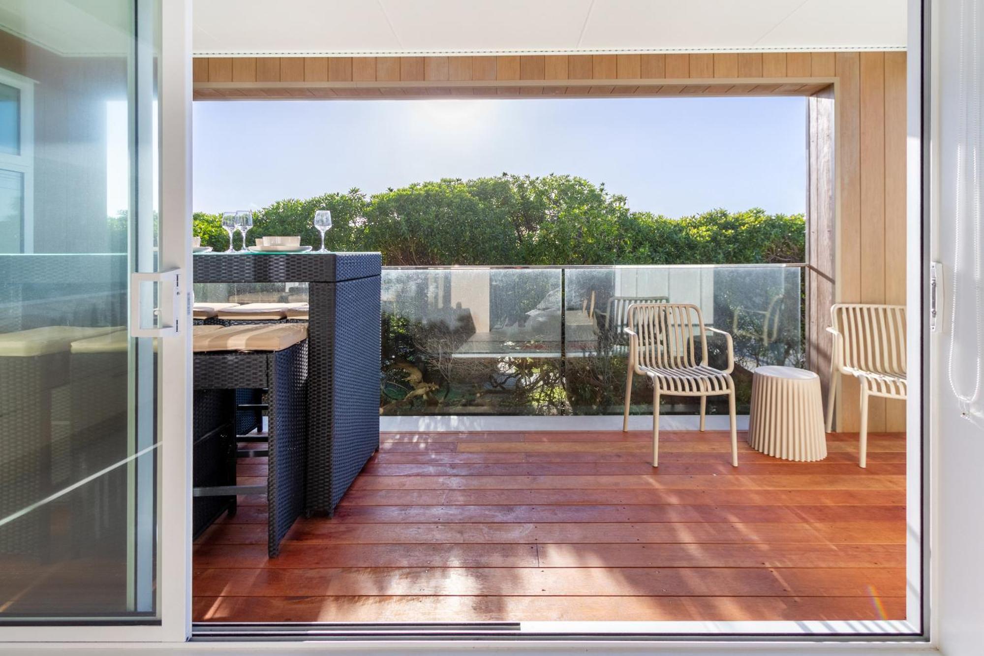Luxury Beachside Living Elegant 3-Bedroom Haven Christchurch Eksteriør bilde