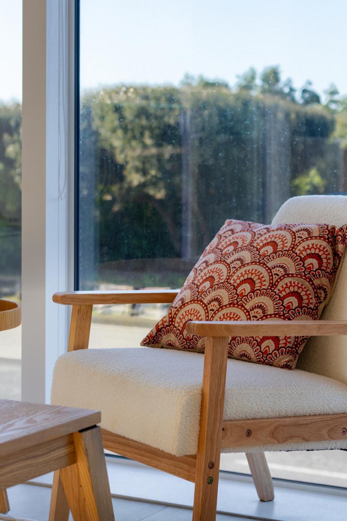 Luxury Beachside Living Elegant 3-Bedroom Haven Christchurch Eksteriør bilde