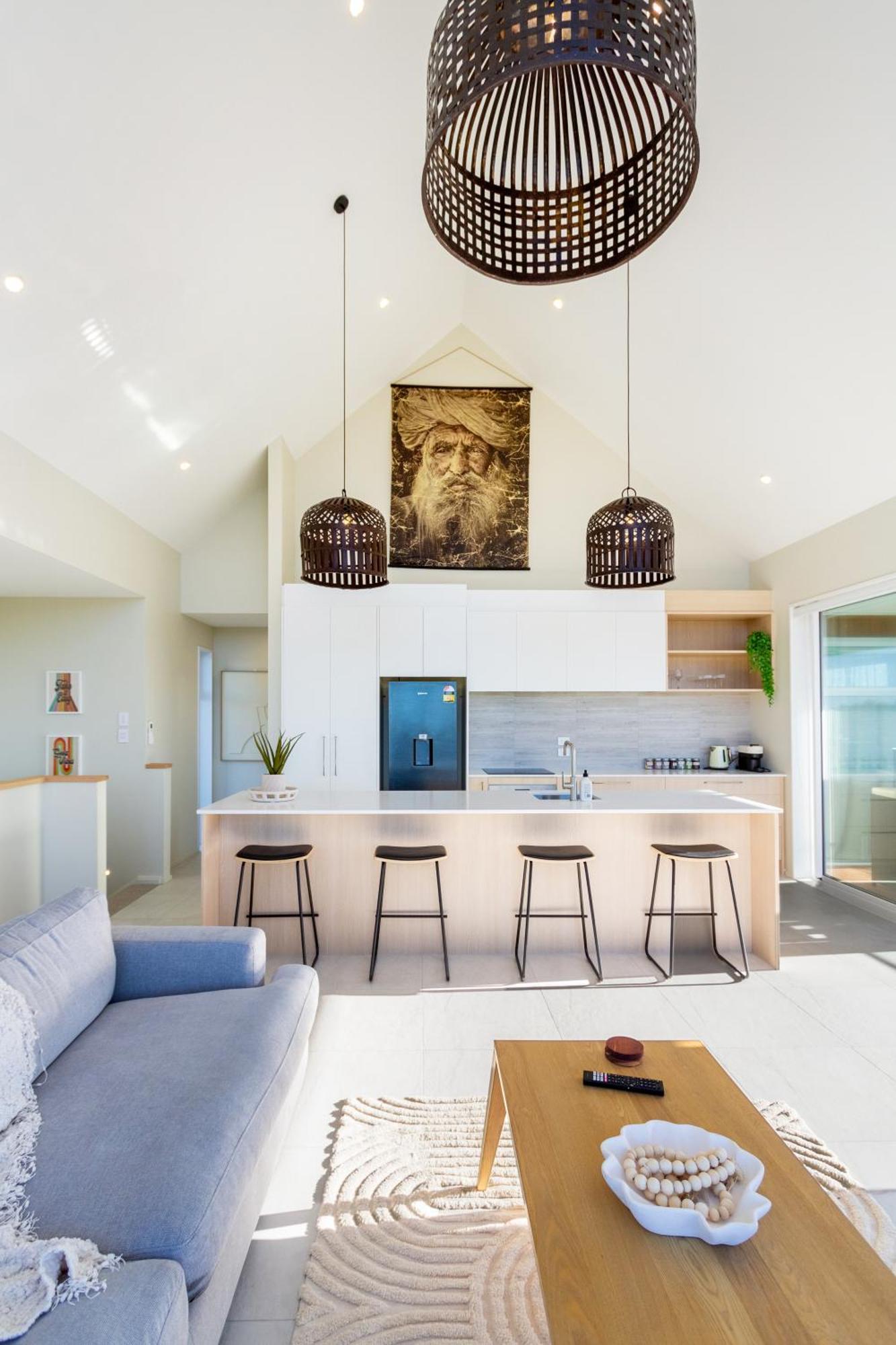 Luxury Beachside Living Elegant 3-Bedroom Haven Christchurch Eksteriør bilde